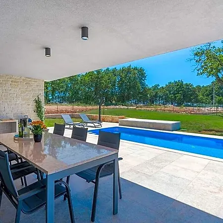 Botanica Comfortable Vacation Hotell Višnjan
